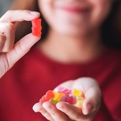 Mūsų 5 mėgstamiausi užkandžiai, kuriuos skanaujame hipoglikemijos atveju, kad padidintume mažą cukraus kiekį kraujyje