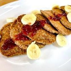 Blyneliai su bananais